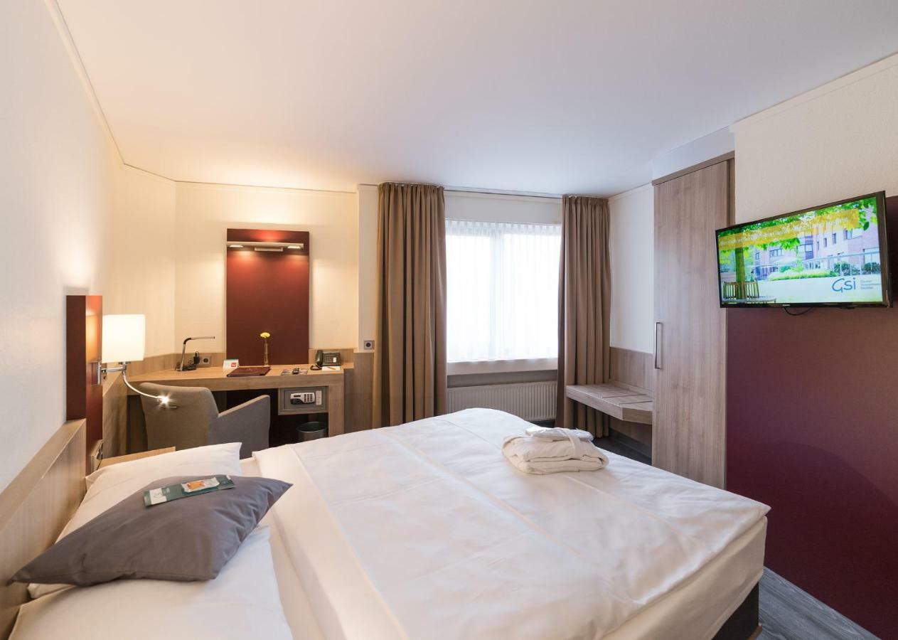 Hotel Gustav-Stresemann-Institut 본 외부 사진
