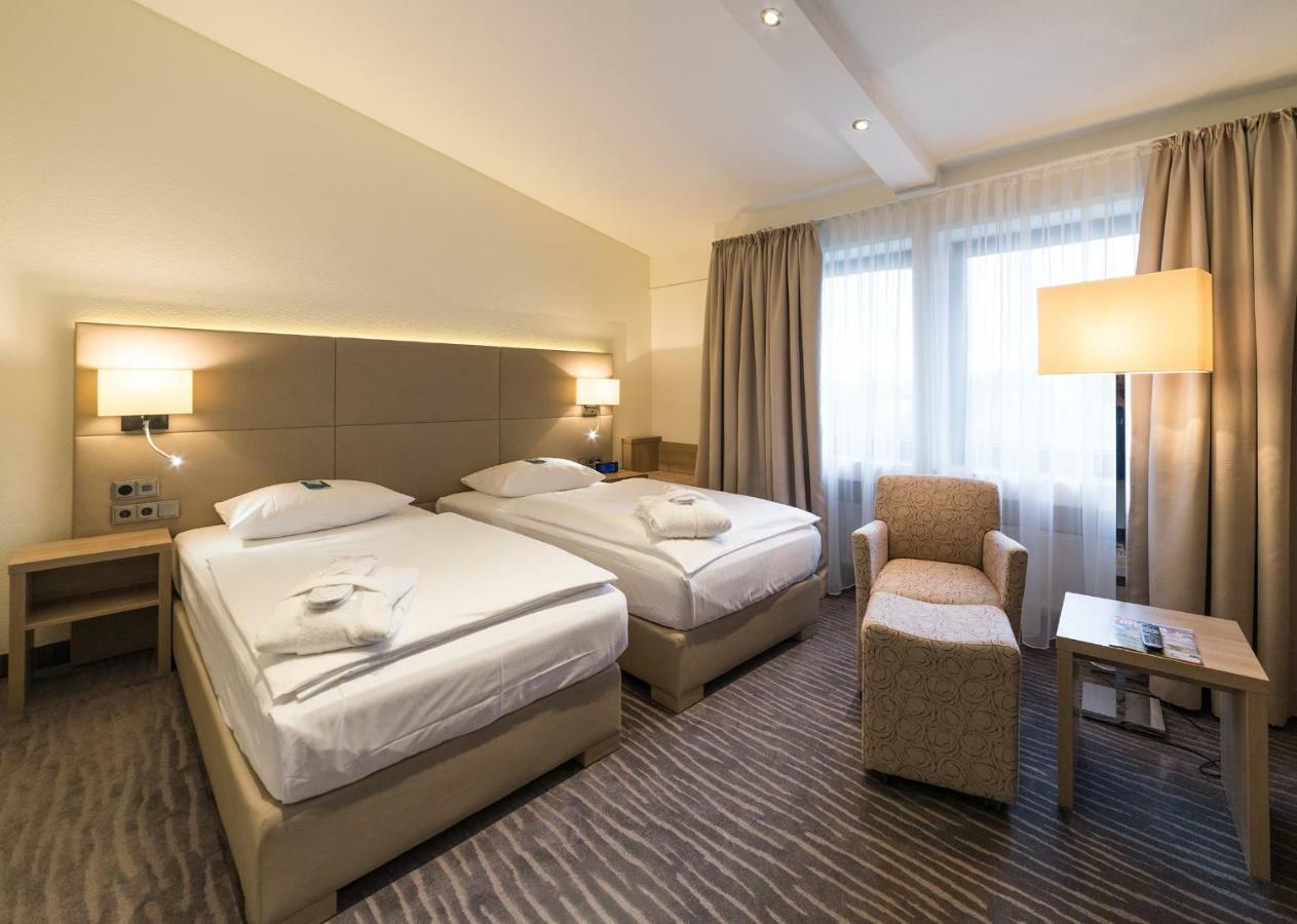 Hotel Gustav-Stresemann-Institut 본 외부 사진