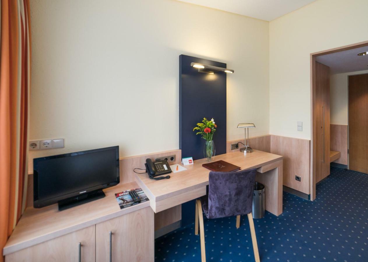 Hotel Gustav-Stresemann-Institut 본 외부 사진